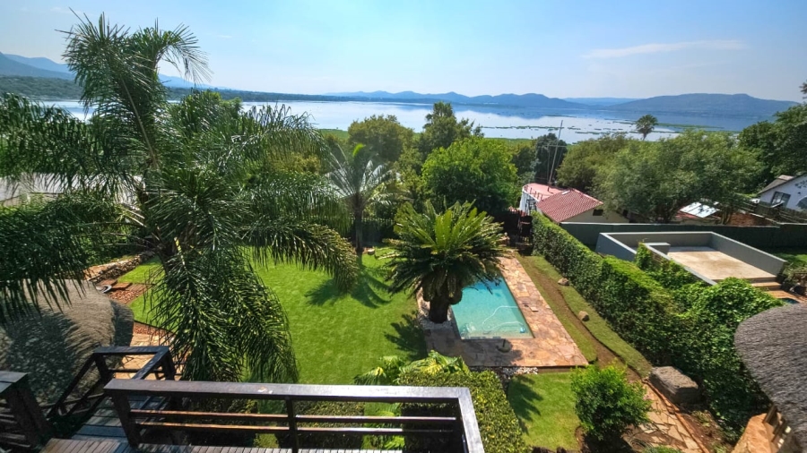 3 Bedroom Property for Sale in Kosmos North West